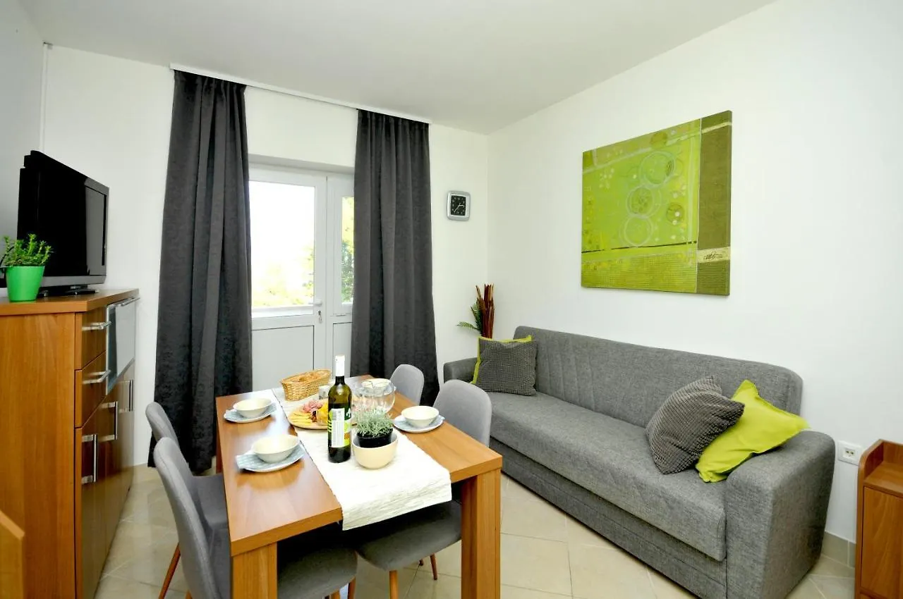 Apartments Penic Trogir 0*,  Croatia