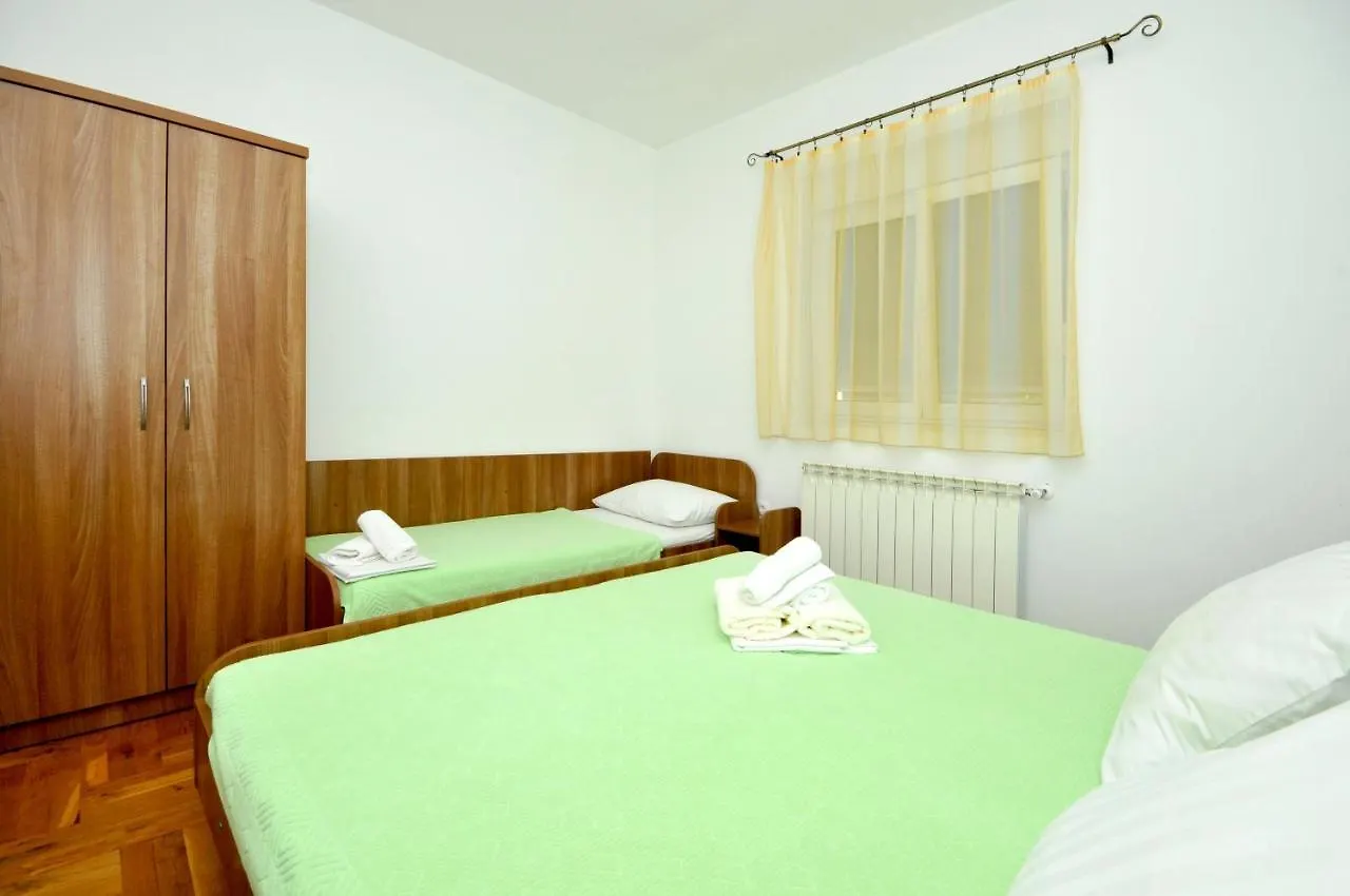 Apartments Penic Trogir