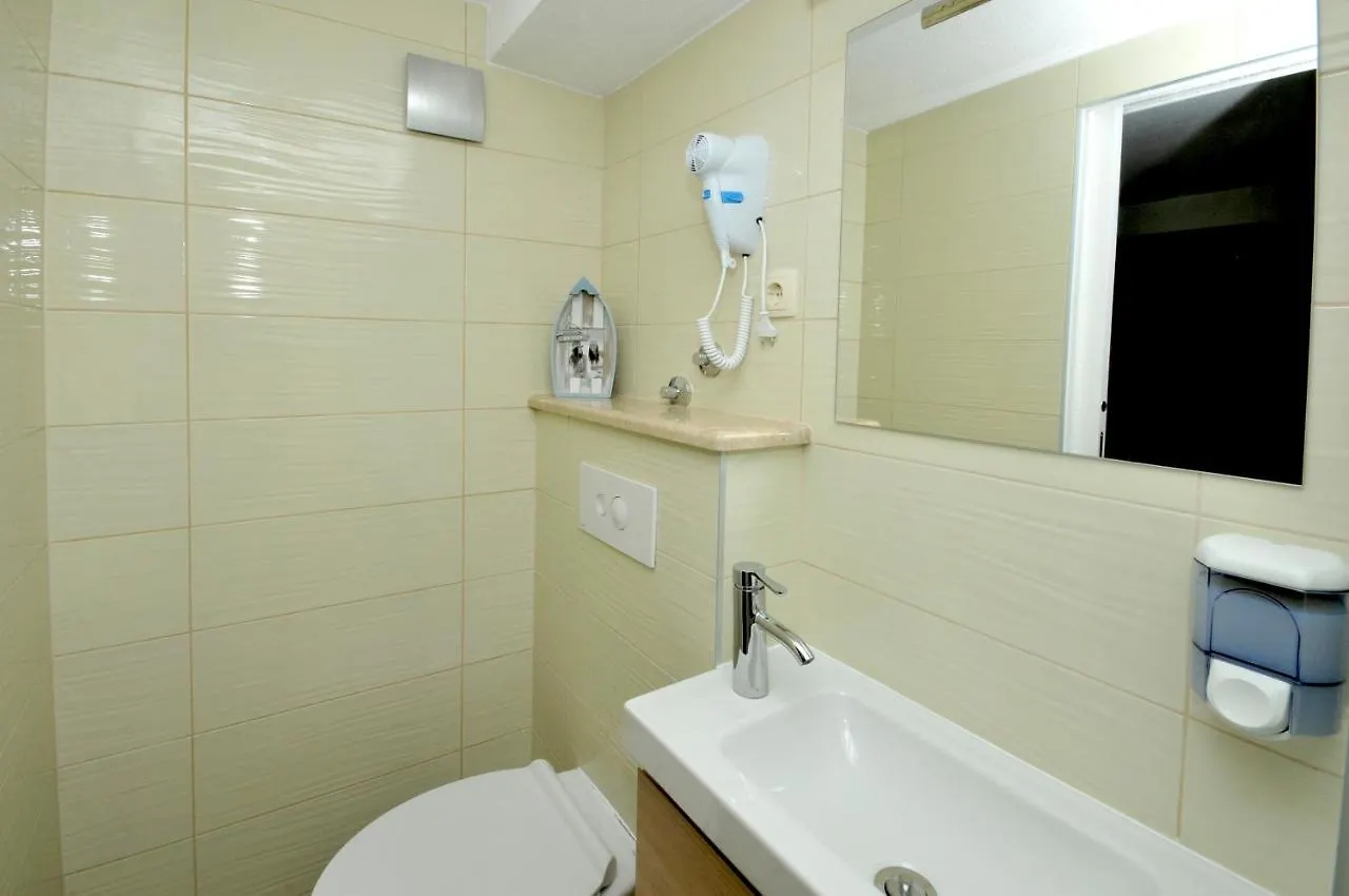 Apartments Penic Трогир