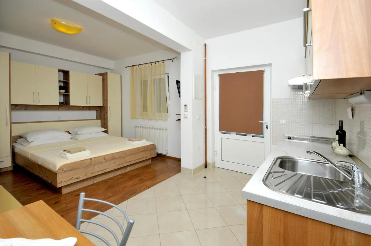 Apartments Penic Трогир Хорватия